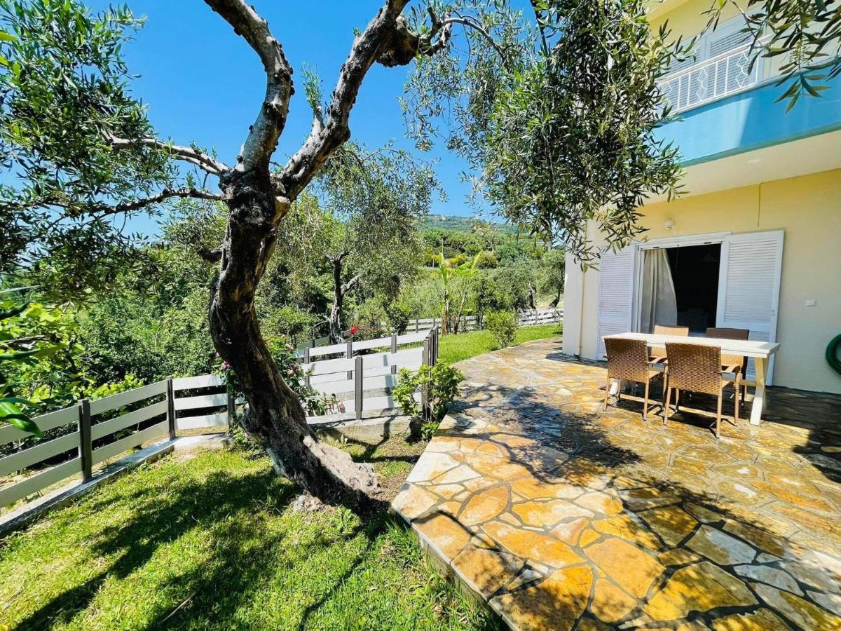 Triantis Apartments Lygia  Exterior photo