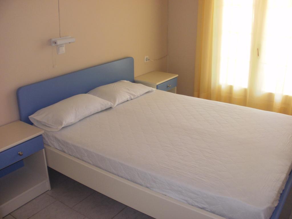 Triantis Apartments Lygia  Room photo